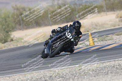 media/Oct-30-2025-Racers Edge (Thu) [[dabbdaf680]]/2-A Group/Session 5 (Turn 6)/